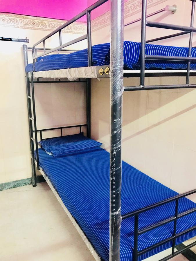 Merit Guest House Chennai Bagian luar foto