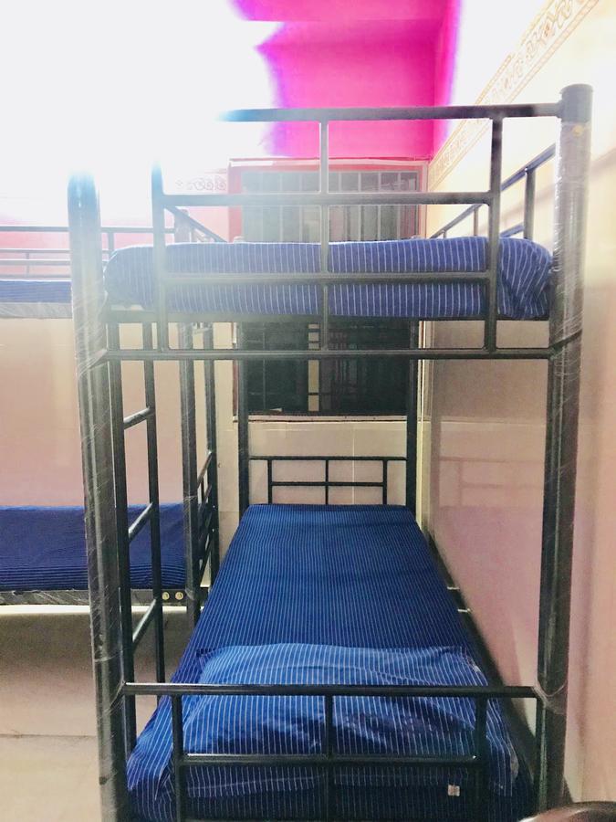 Merit Guest House Chennai Bagian luar foto